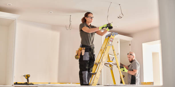 Best Outdoor Lighting Installation  in Warrington, FL